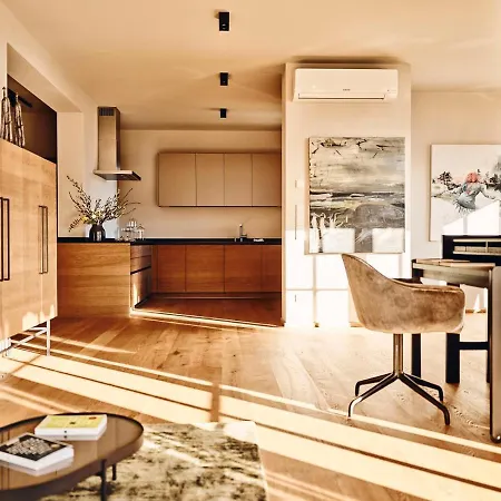 Tauroa Krenn 3* Purgg