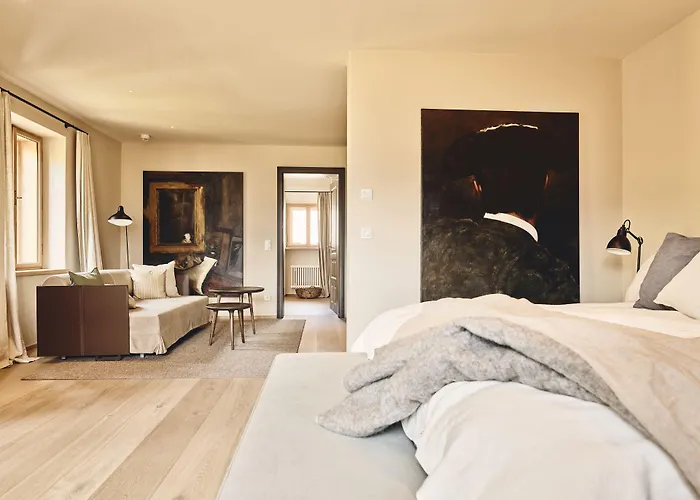 Tauroa Krenn Hotel 3*