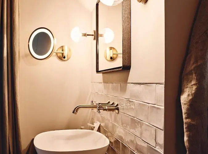 Отель Tauroa Krenn Purgg