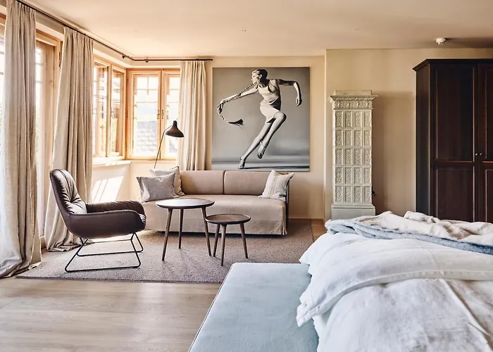 Отель Tauroa Krenn